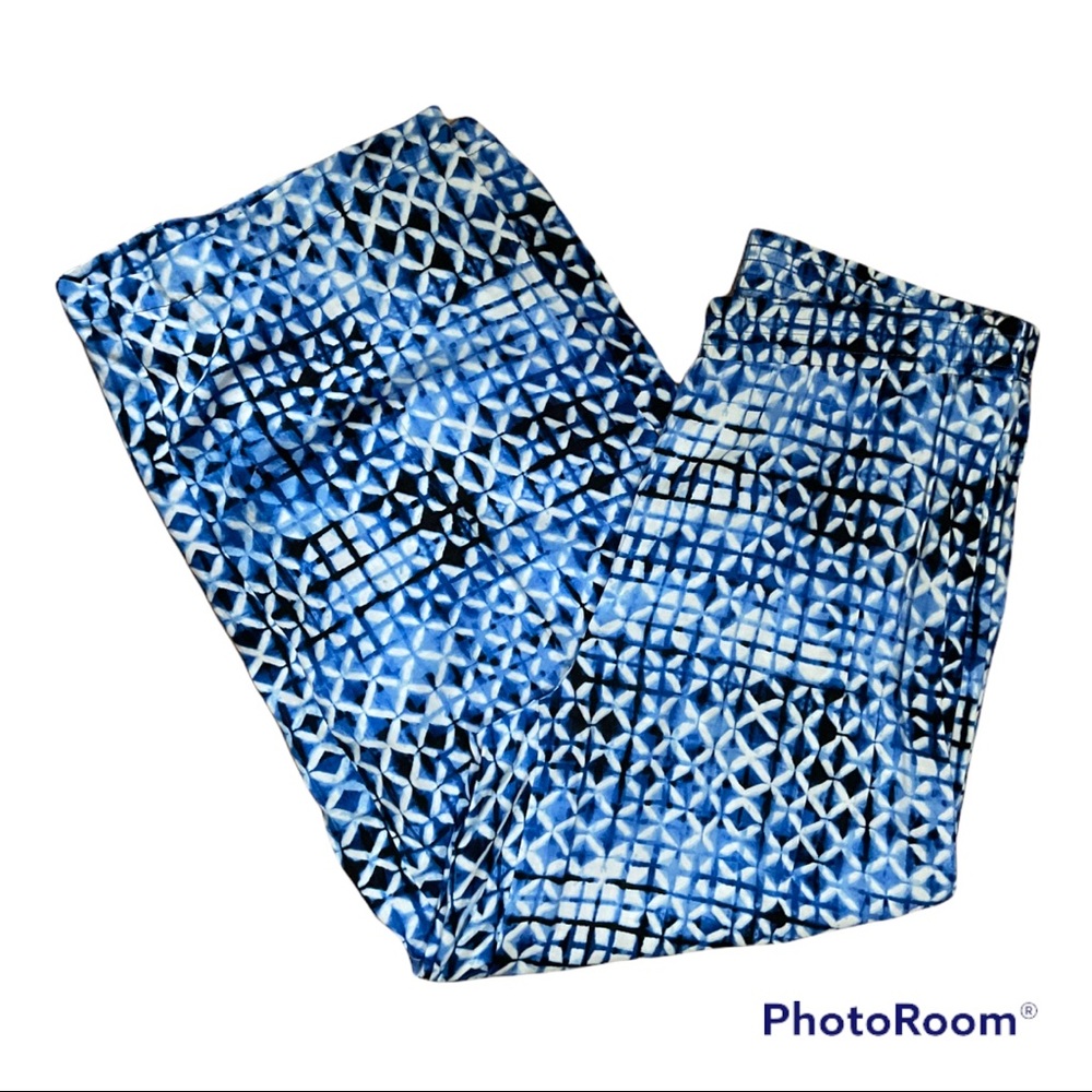 J M Collection - Picture 5 of 7